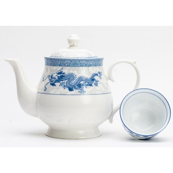 Vintage Cheng's White Jade Porcelain Blue and White Teapot - Picture 2 of 4